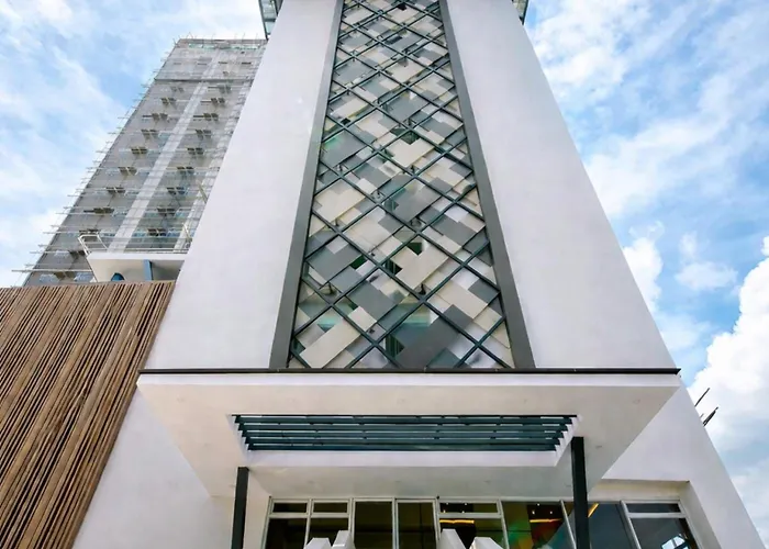 New Ocean 1br Near Mactan Airport Pool & Rooftop Terrace